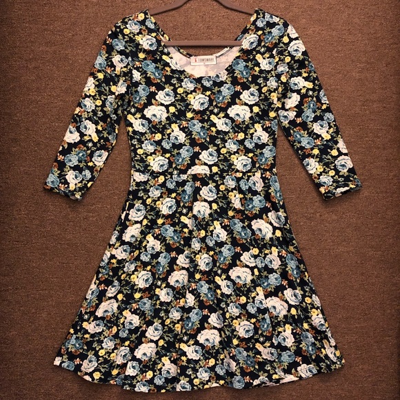 TAM WARE Women’s  Floral Print 3/4 Sleeve Dress - Picture 2 of 6